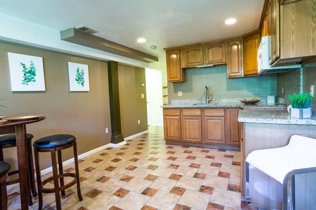 Photo - 517 Hanover St Unidad InLaw