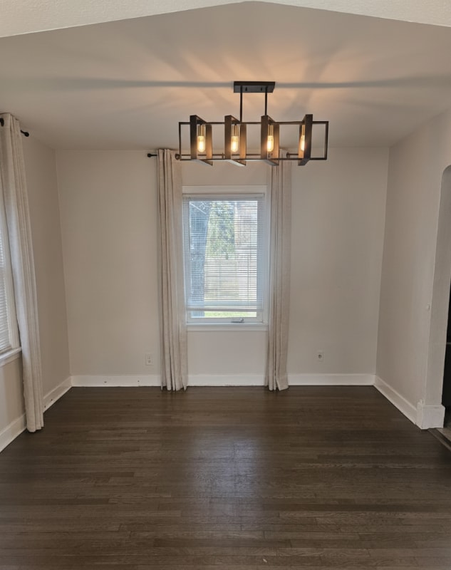 Photo - 8140 Meadow Ln