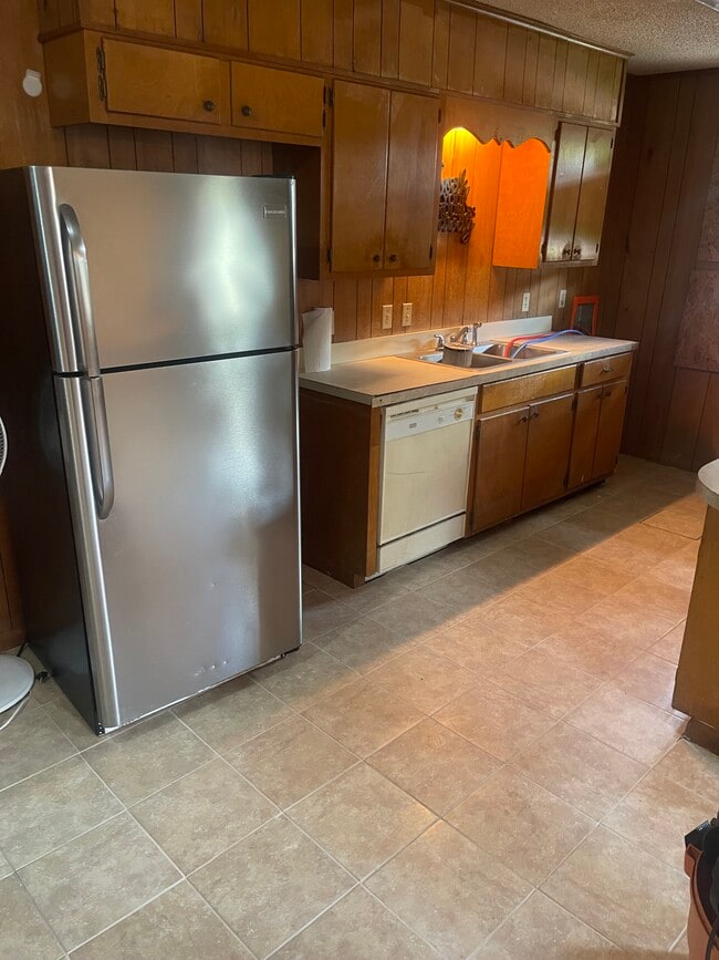 Building Photo - 5316 Laccasine Dr Rental