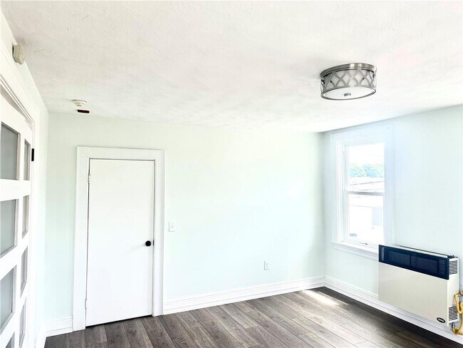 Photo - 804 Main St Unidad 2nd