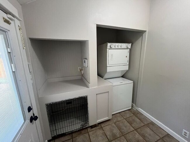 Photo - F Street - 4 Bed 2 Bath Home