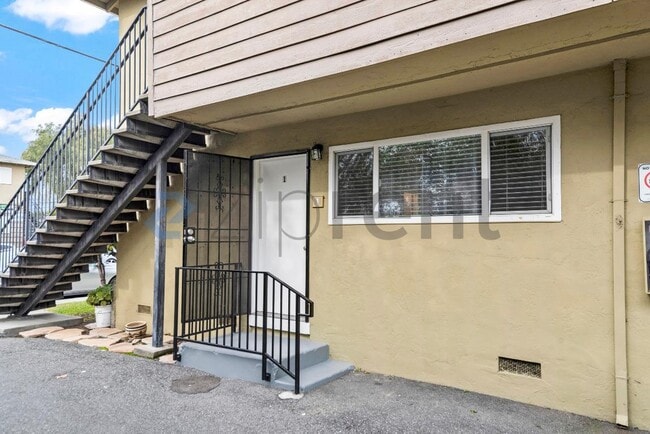 Photo - 1371 Vía Dondera