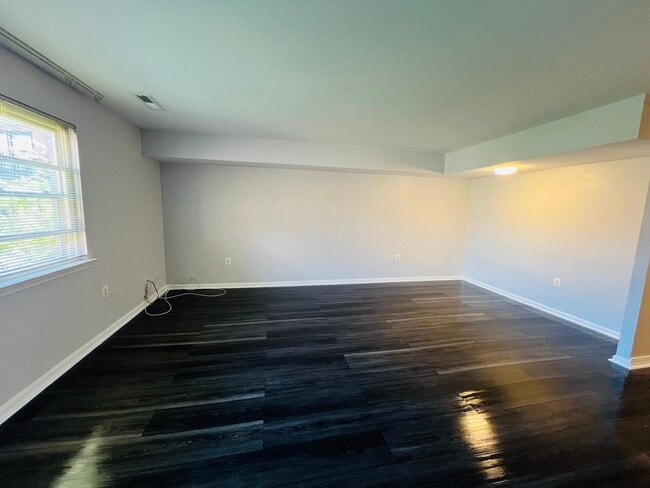 Photo - 404 N Armistead St