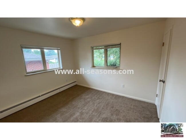 Photo - Spacious Duplex Unit near Old Broadmoor Rd