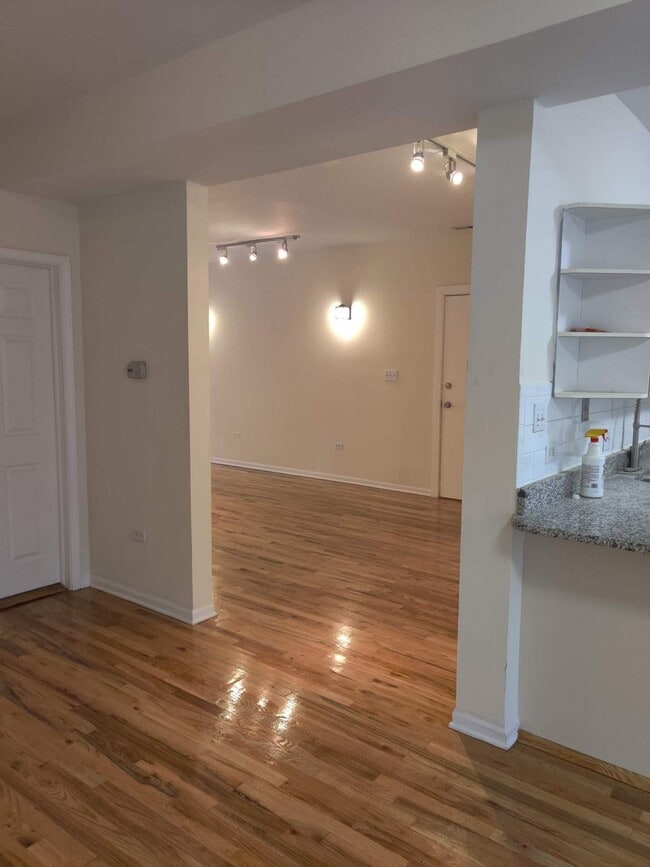 Photo - 5740 S King Dr Condo Unit 1d