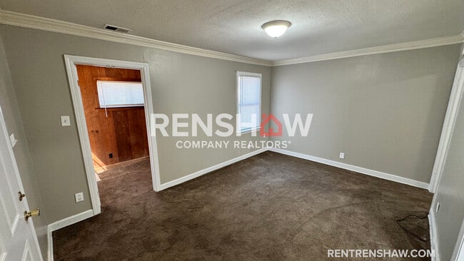 Photo - 992 Wrenwood St