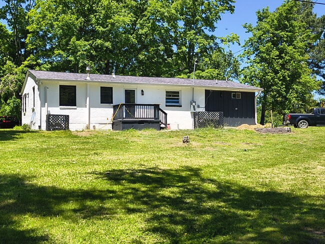 Photo - 2175 Woodruff Ave