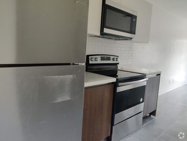 Building Photo - 4905 N Flagler Dr Unit 4905 Rental