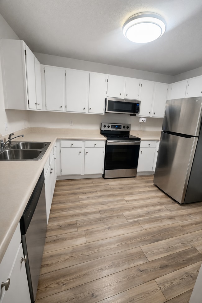 Photo - 24 Shockley St