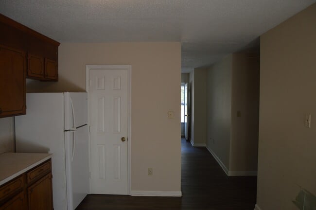 Photo - 311 Vance St