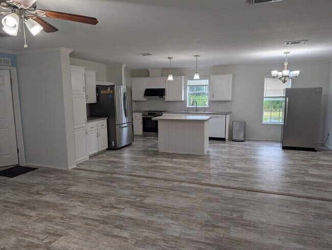 Photo - 6806 Pearson Ln