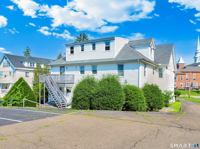 Photo - 85-87 S Main St Unit 4E