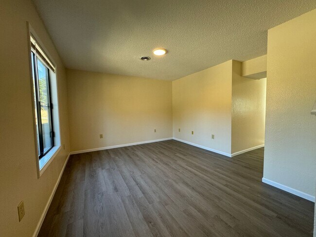 Photo - 162 Vickie Lynn Ln Unit A