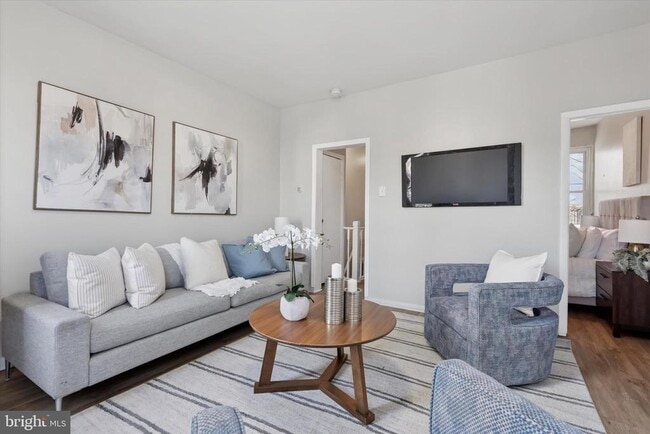 Photo - 3098 Aramingo Ave