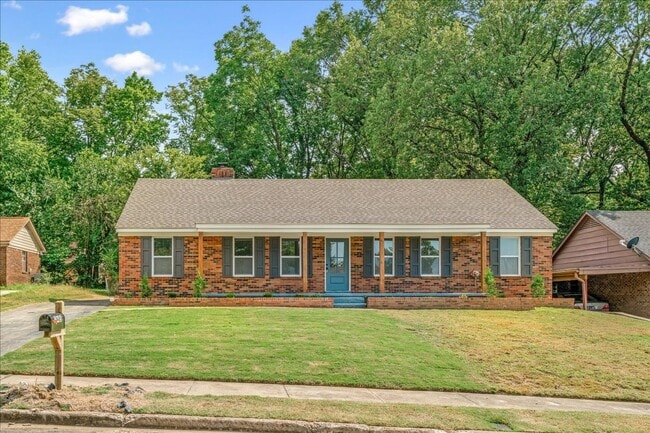 Building Photo - 745 Brakebill Ave Rental