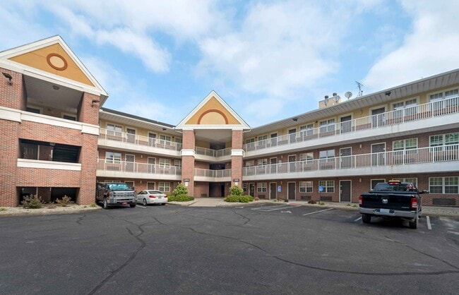 Furnished Studio-Cincinnati - Springdale - I-275