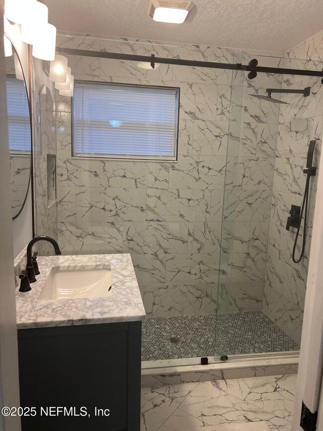 Building Photo - 6712 Buttontree Ct Rental