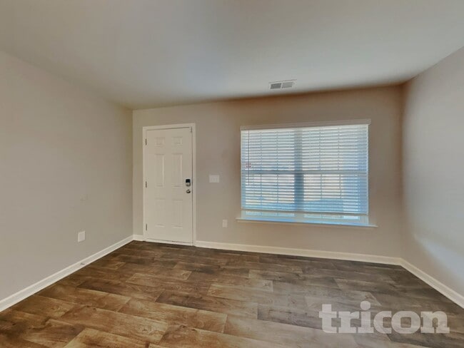 Photo - 1125 Stella Ct