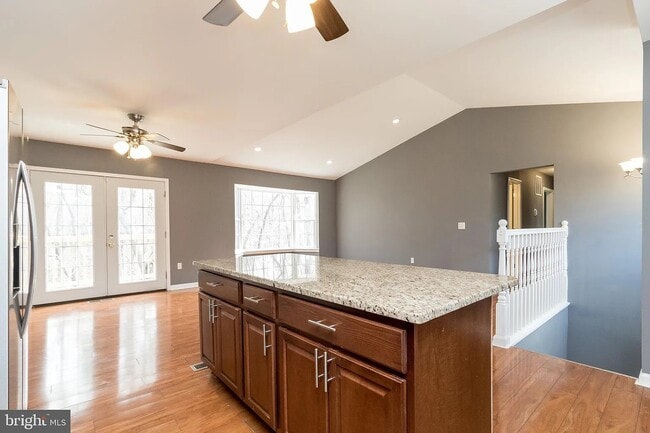 Photo - 6204 Barrowfield Ct