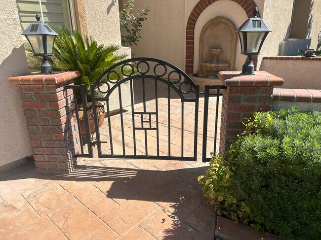 Photo - 5034 Singing Hills Dr