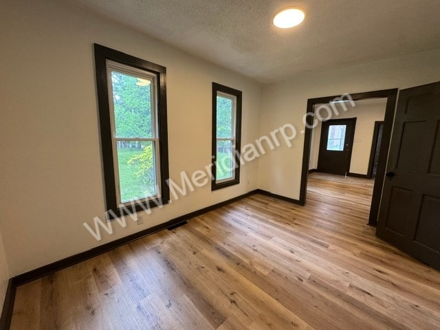 Photo - 2426 Thompson Ave