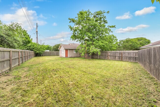Photo - 3402 Timberline Ct
