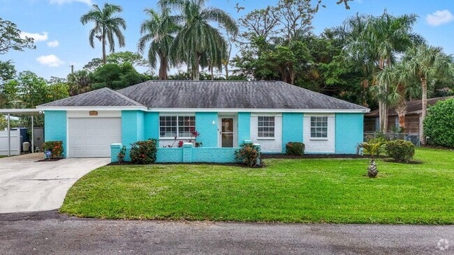 Building Photo - 5554 Hibiscus Rd Rental