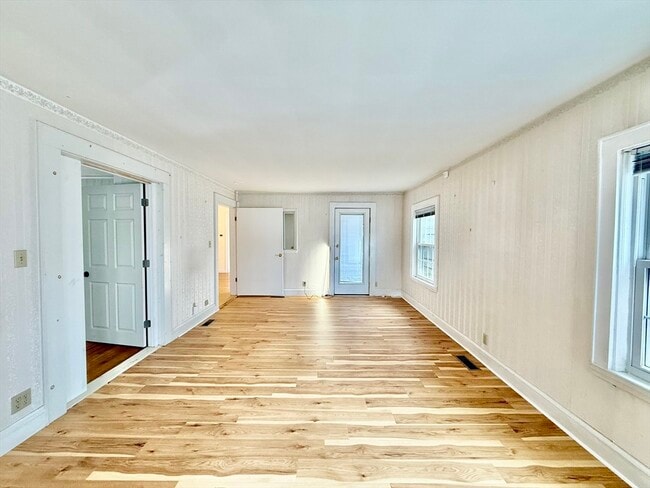 Photo - 23 Gardner Ave