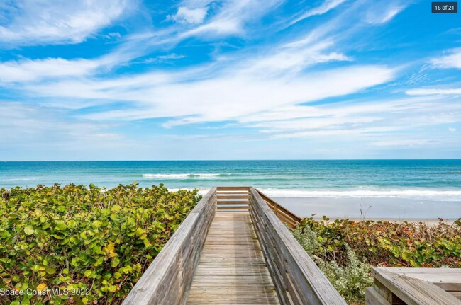 Photo - 3037 S Hwy A1A Unidad 2