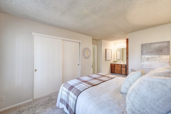 Cove - Bedroom