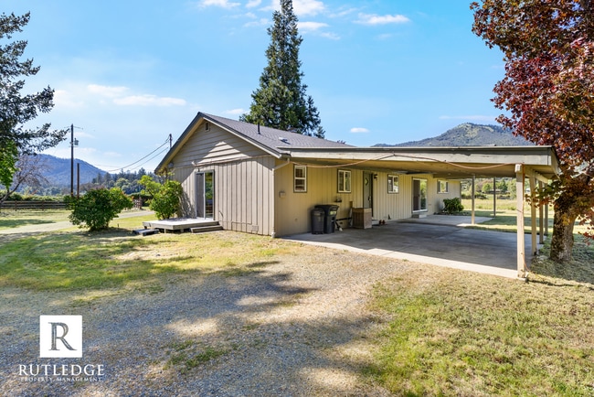 Photo - 5 Acres in the Applegate Valley with Pasture & Outbuildings