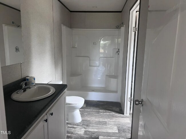 Photo - 96 Church Rd