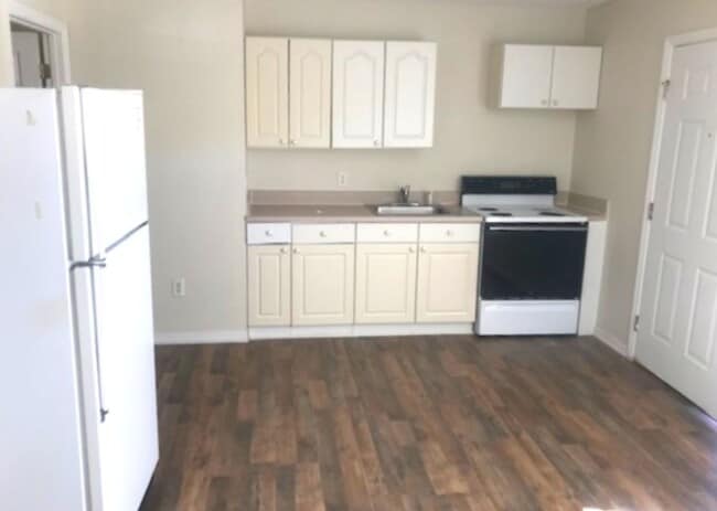 Photo - Coming Soon! Charming 1-Story Lockout Townhome in Davenport!