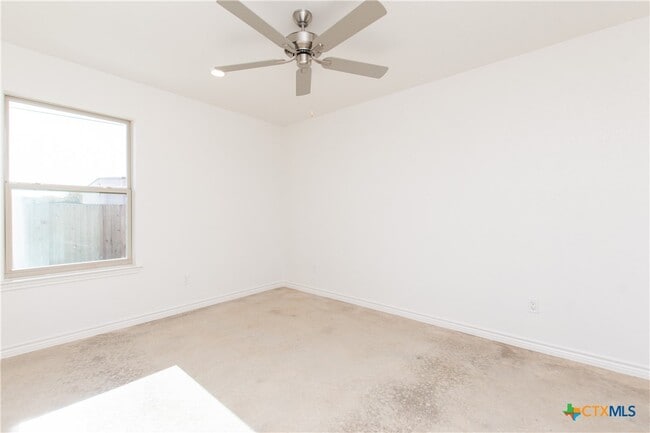 Building Photo - 1301 Concord Dr