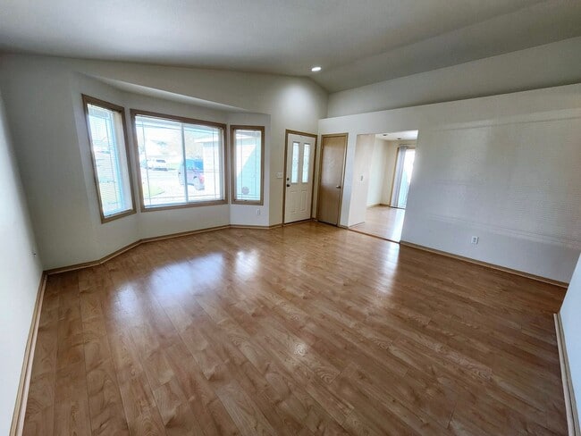 Photo - 9704 Welsh Dr
