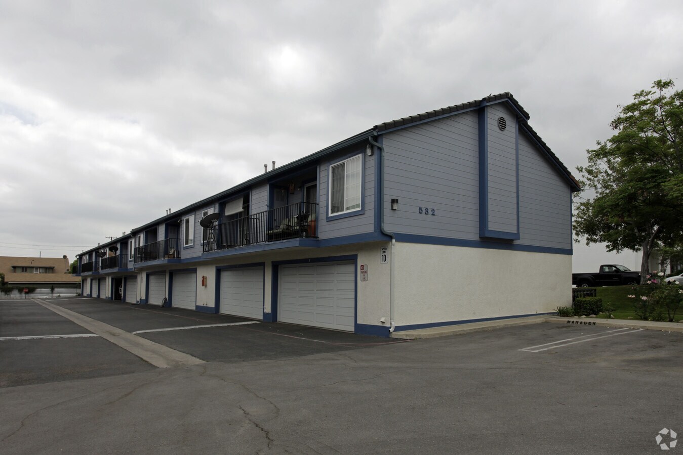 Washington Manor - Washington Manor