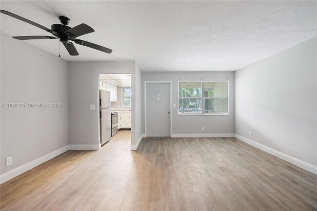 Building Photo - 300 Layne Blvd Unit 212