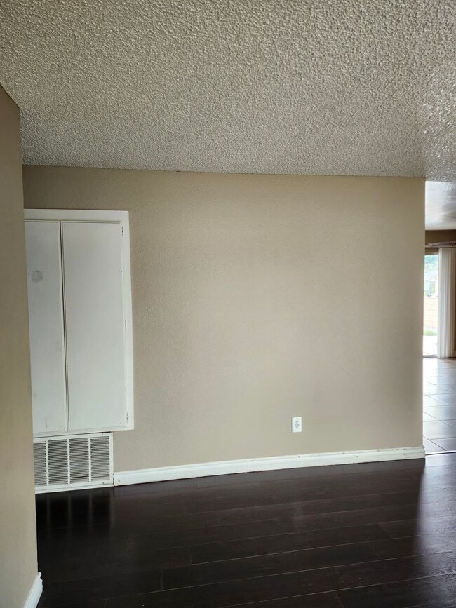 Photo - Inviting 3-Bedroom Home