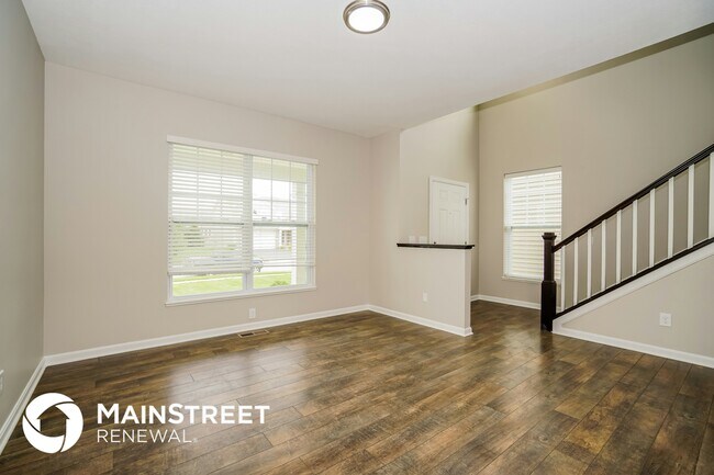 Photo - 205 Asbury Ct