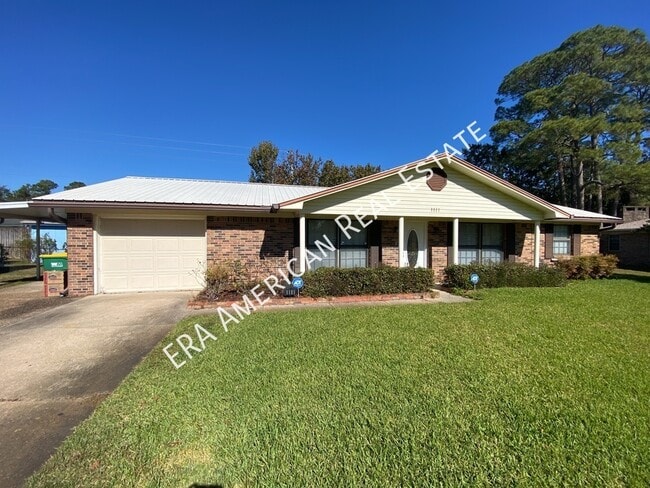 Building Photo - 1111 Coral Dr Rental