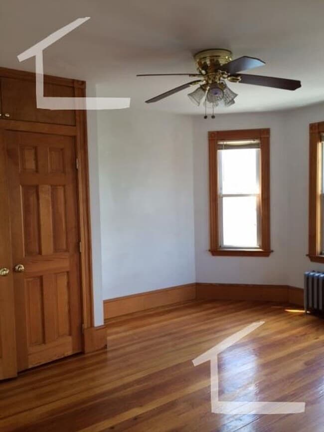 Photo - 47 Litchfield St