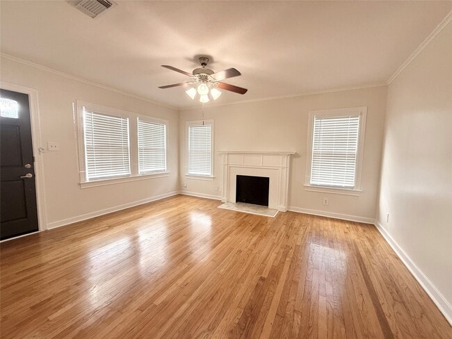 Photo - 813 Gale St Casa