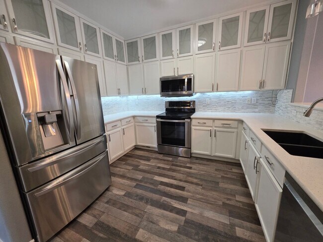 Photo - Stunning 3 Bed 3 Bath Home Near Stetson Hills!!
