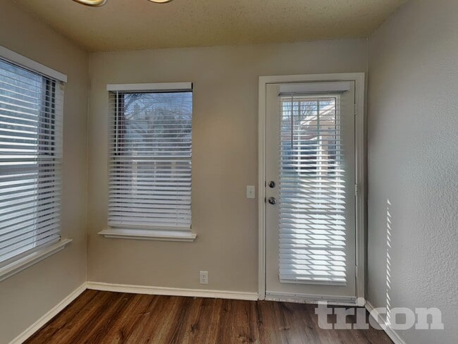 Photo - 821 Stafford Station Dr