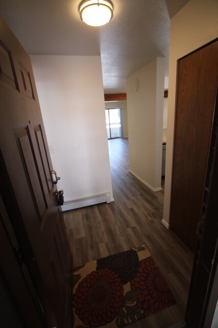 Newly Remodeled Two Bedroom Condo near JBER! - Newly Remodeled Two Bedroom Condo near JBER!