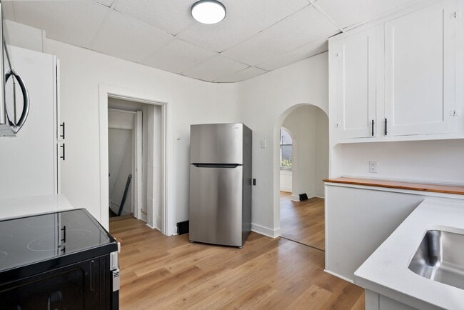 Building Photo - 348-350-350 Wyoming St Unit 350 Wyoming Street