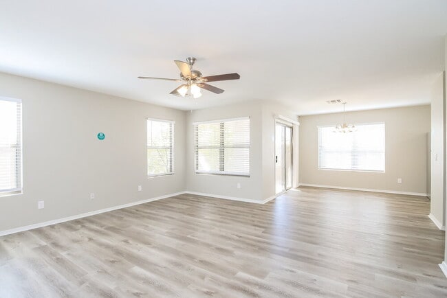 Photo - 2267 E 35th Ave