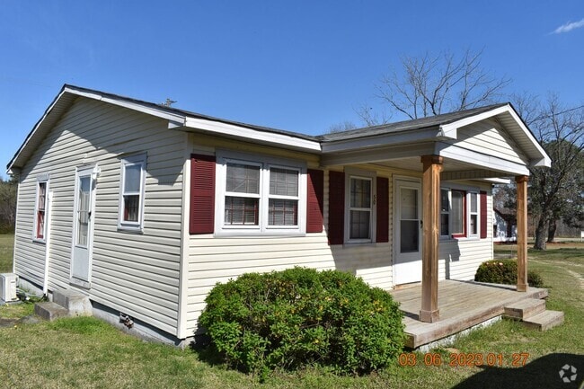 Building Photo - 2 Bed 1 Bathroom Single Family Home For Rent