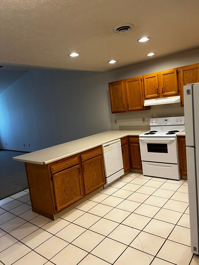 Photo - 1198 Abbott Cir Unidad 1198