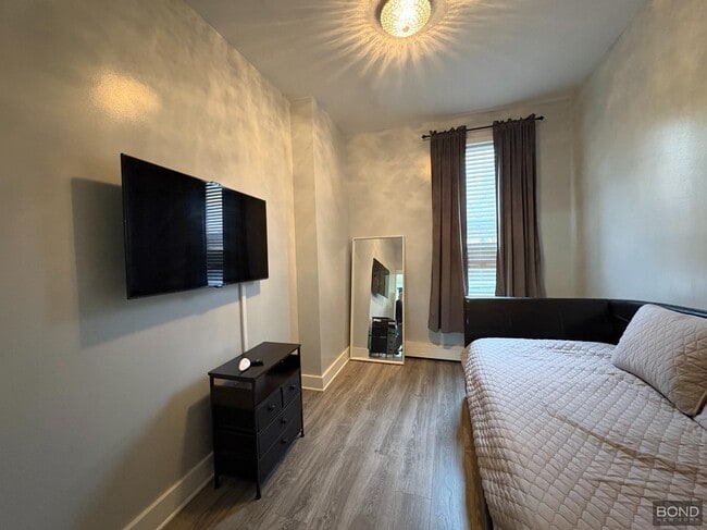 Photo - Macdougal Street